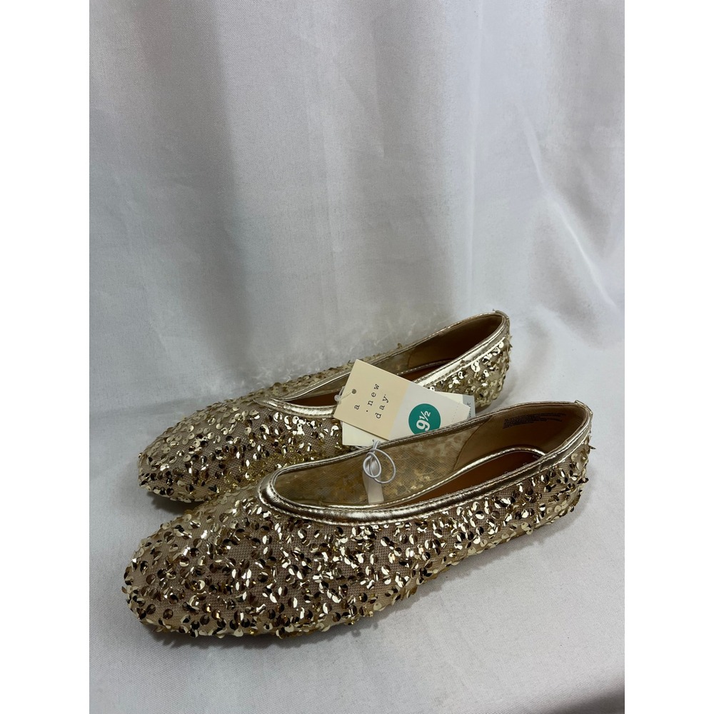 A New Day Womens Gold Sequin Ballet Flats Memory Foam Slip On Shoes Sparkle 9.5